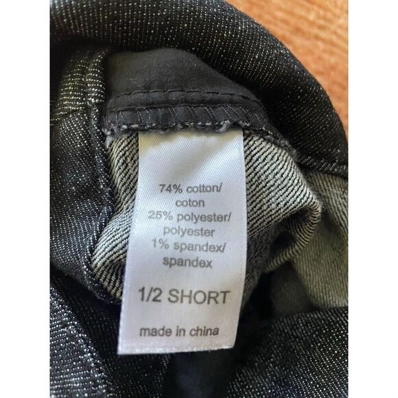 Maurices Women’s Flare Leg Jeans 1/2 Regular Blue Dark Wash Size S - Picture 9 of 10